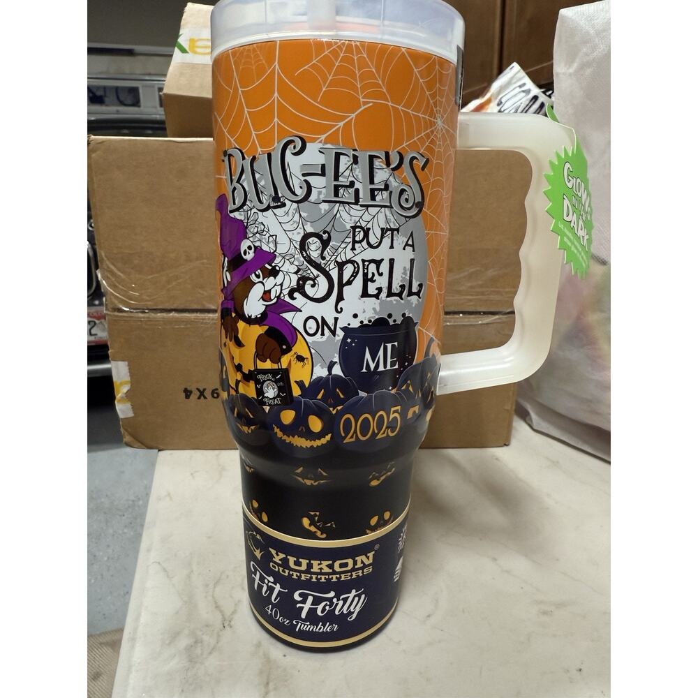 BUCEES Tumbler 40oz NEW HALLOWEEN "Put a Spell on Me" Glow in the Dark